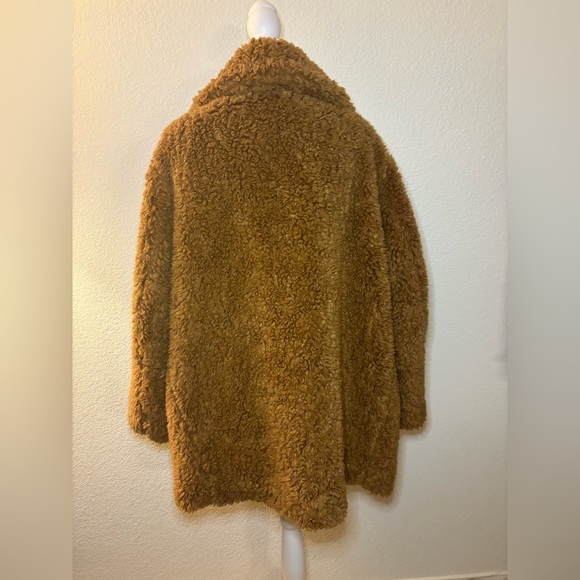 H&M teddy coat - Picture 4 of 4